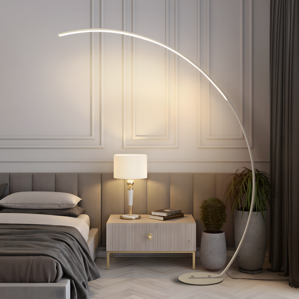 Arqua — Lampadaire LED arqué esprit nordique