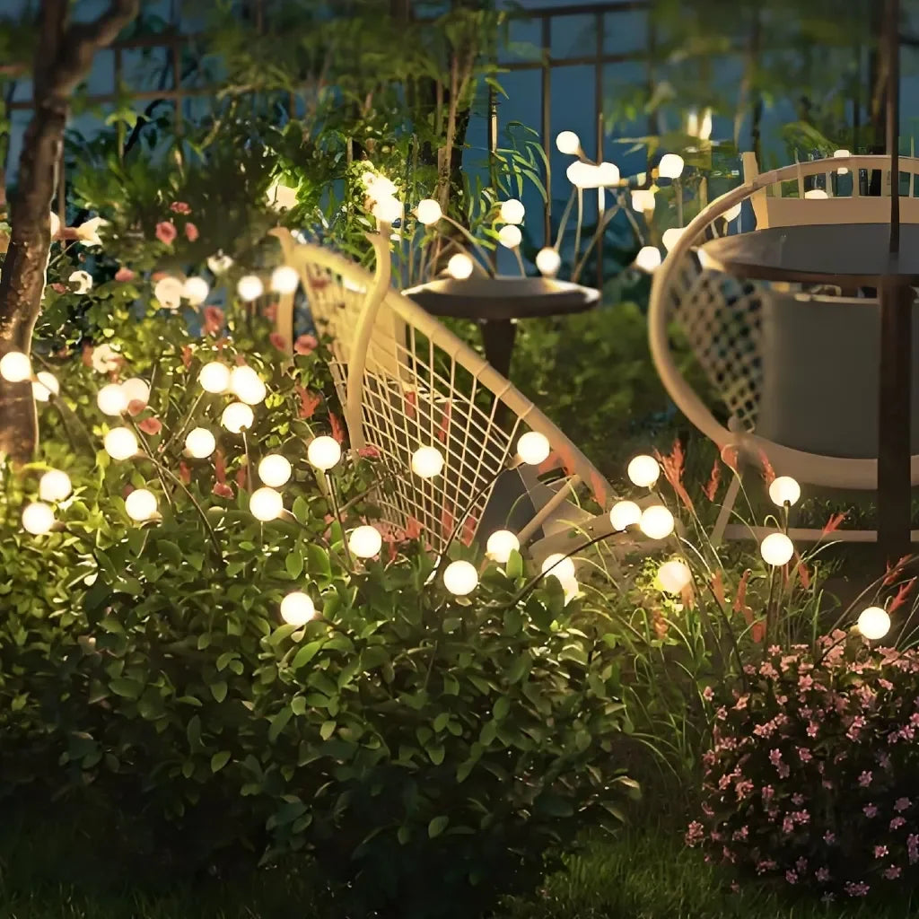 Lucina — Lampe solaire luciole huit têtes