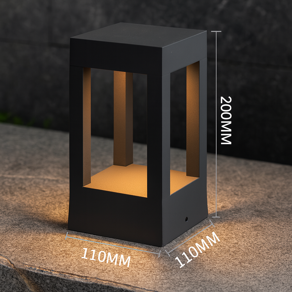 Sestria — Borne extérieure cubique à LED