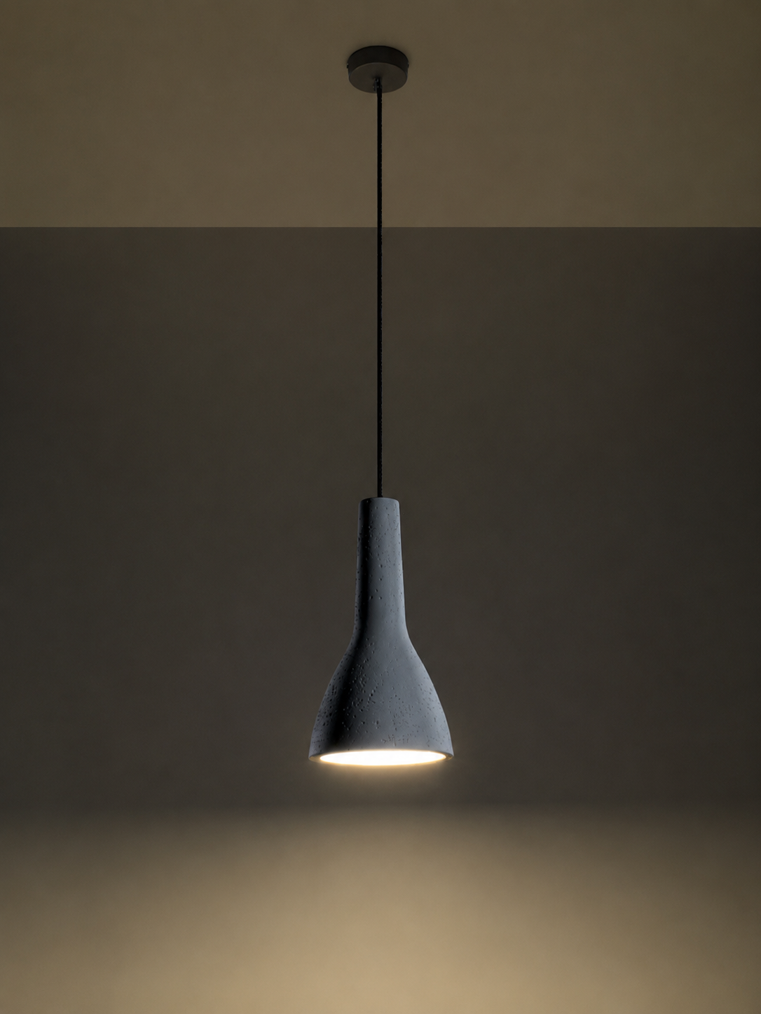 Gravina — Suspension en béton gris esprit loft