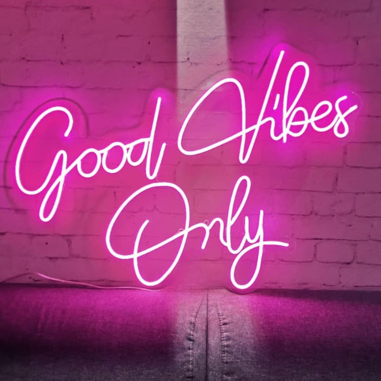 Felice — Néon LED message Good Vibes Only