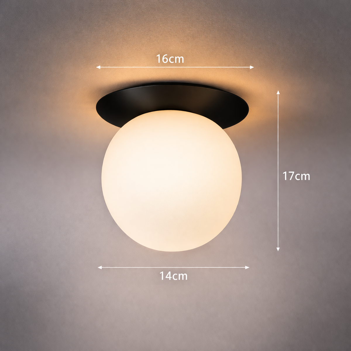Lunetta — Plafonnier rond en verre opalin
