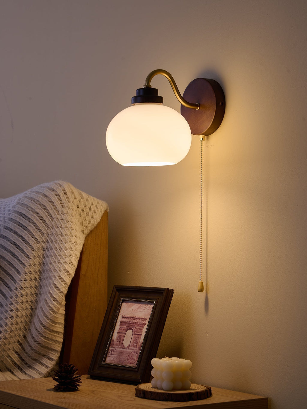 Verrane — Applique murale en bois et verre