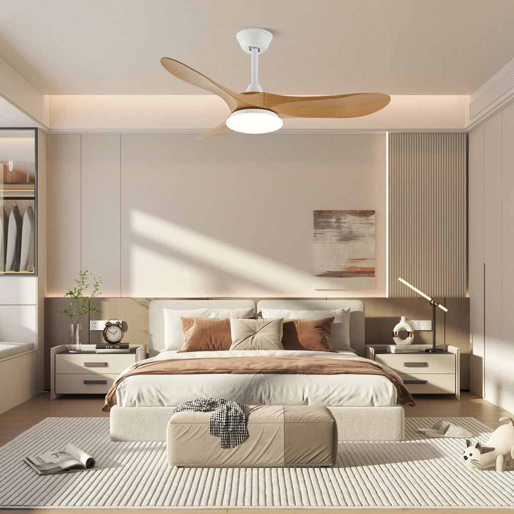 Liora — Ventilateur de plafond lumineux en bois