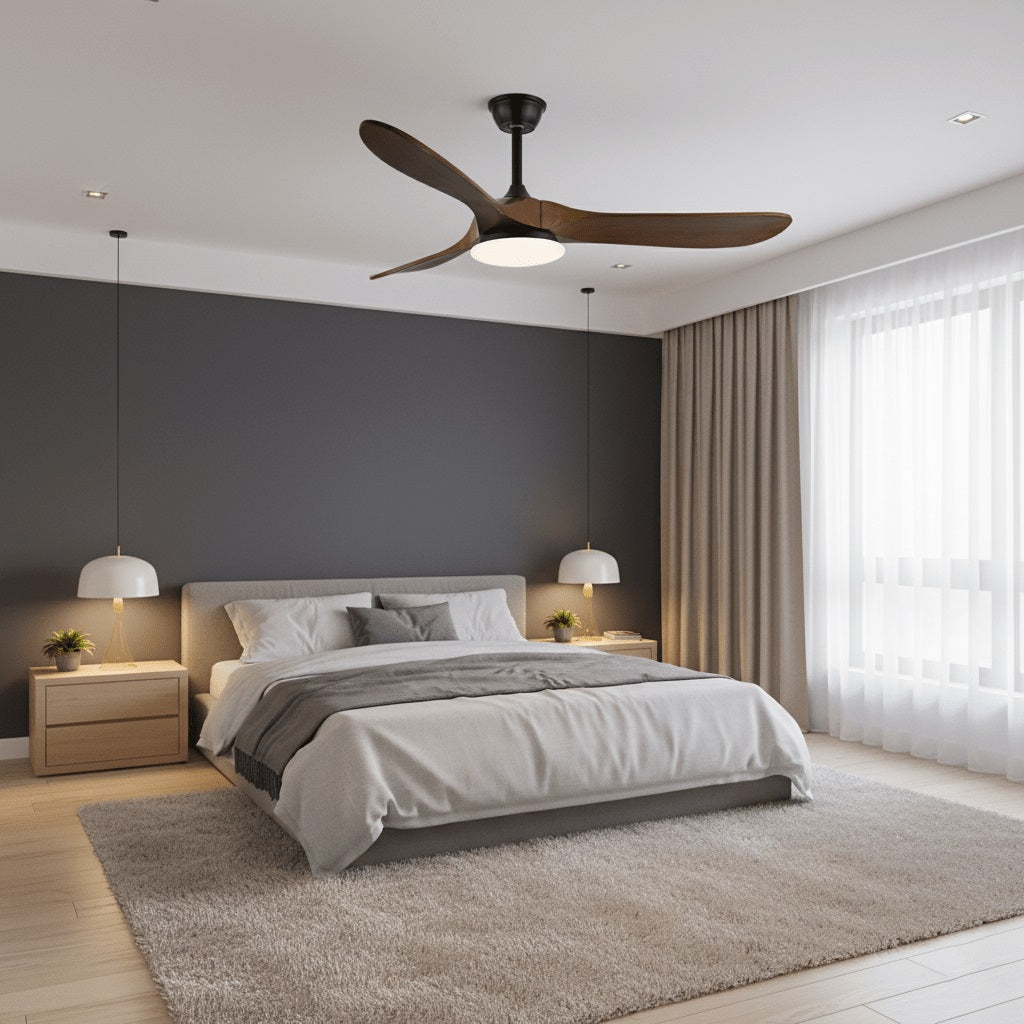 Liora — Ventilateur de plafond lumineux en bois