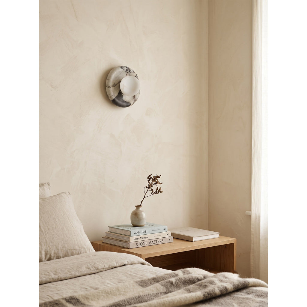 Alba — Applique murale en marbre et albâtre