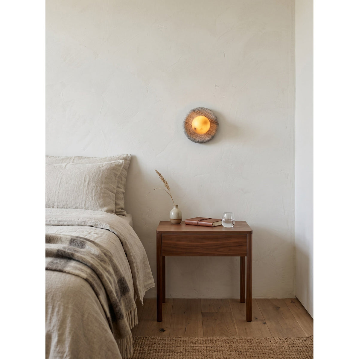 Alba — Applique murale en marbre et albâtre