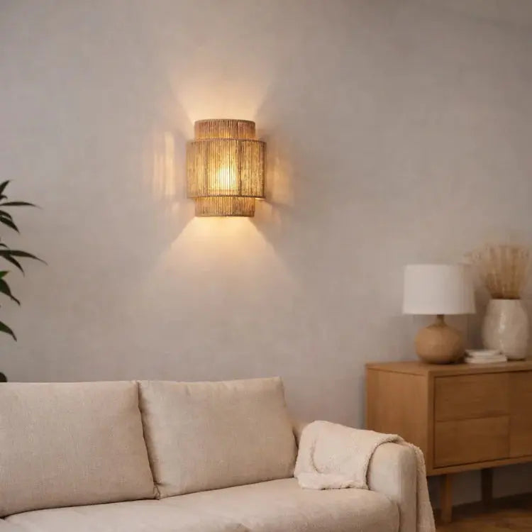 Ylvane — Applique murale tressée en rotin et chanvre
