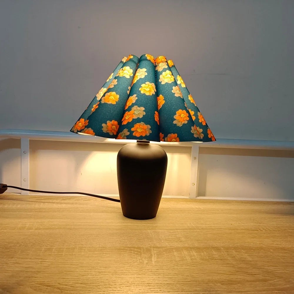 Lampe à Poser avec Abat-Jour Plissé – Modèle Séraphine (DIMOREE)