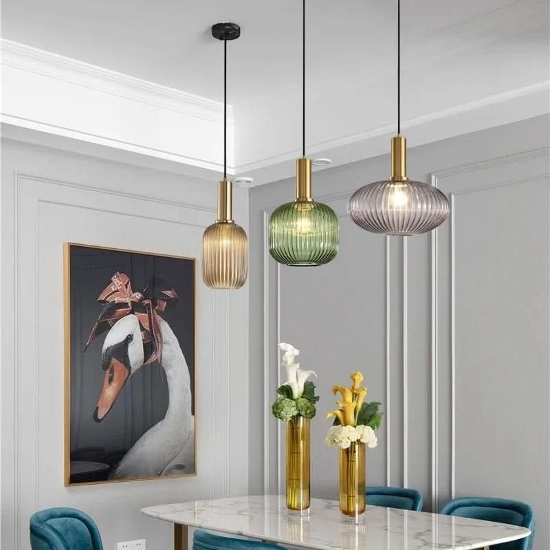 Suspension en Verre Teinté et Métal Doré – Modèle Oria (DIMOREE)