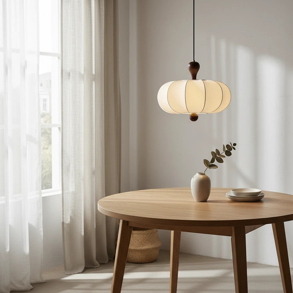 Suspension en Bois de Noyer et Soie – Modèle Miléna (DIMOREE)
