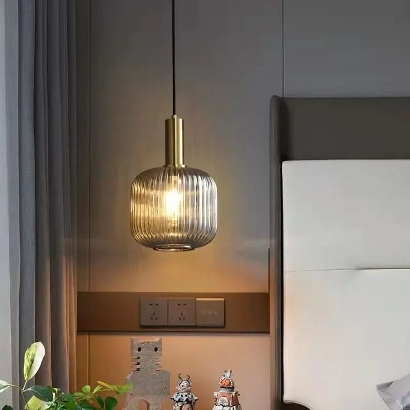 Suspension en Verre Teinté et Métal Doré – Modèle Oria (DIMOREE)