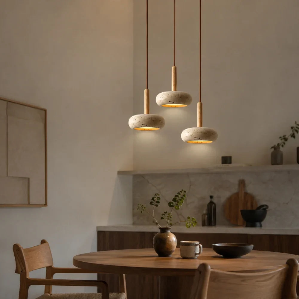 Elysia — Suspension travertin et bois multi-blancs