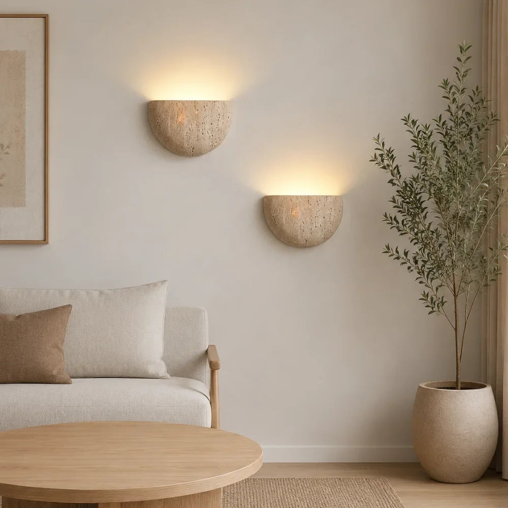Lunella — Applique murale demi-lune en travertin