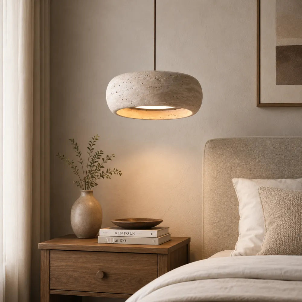 Isaura — Suspension en travertin naturel