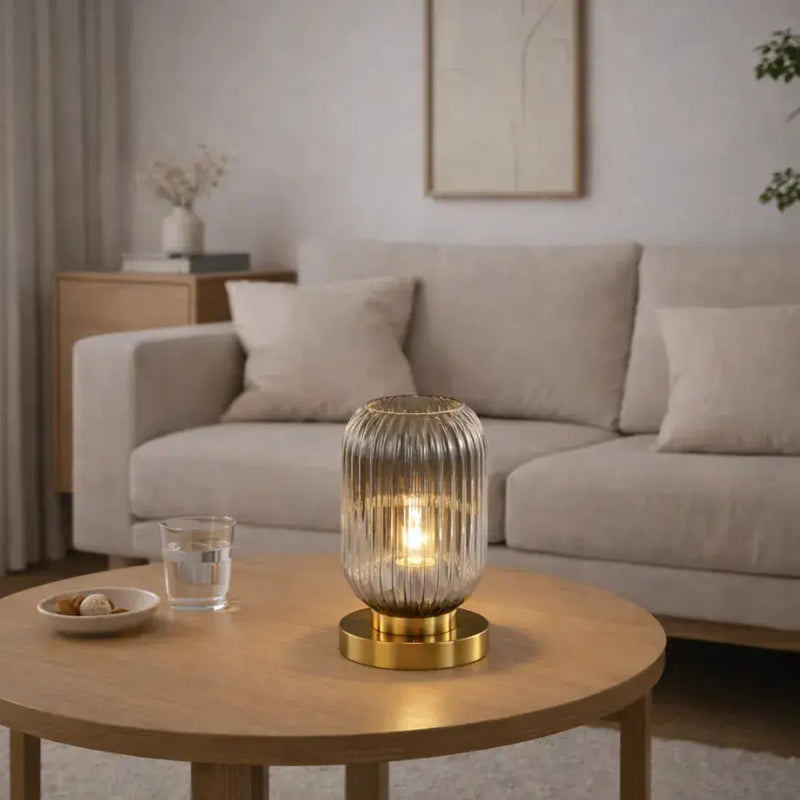 Irsa — Lampe à poser globe en verre et laiton