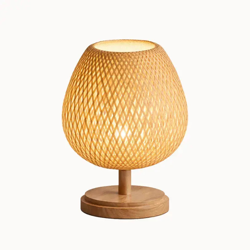 Neyla — Lampe de chevet en bois et bambou tressé