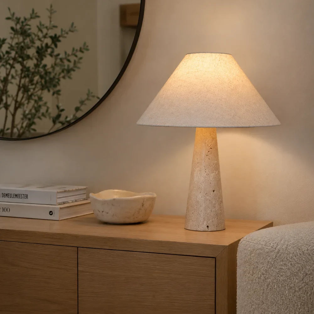 Silane — Lampe de chevet en travertin et tissu