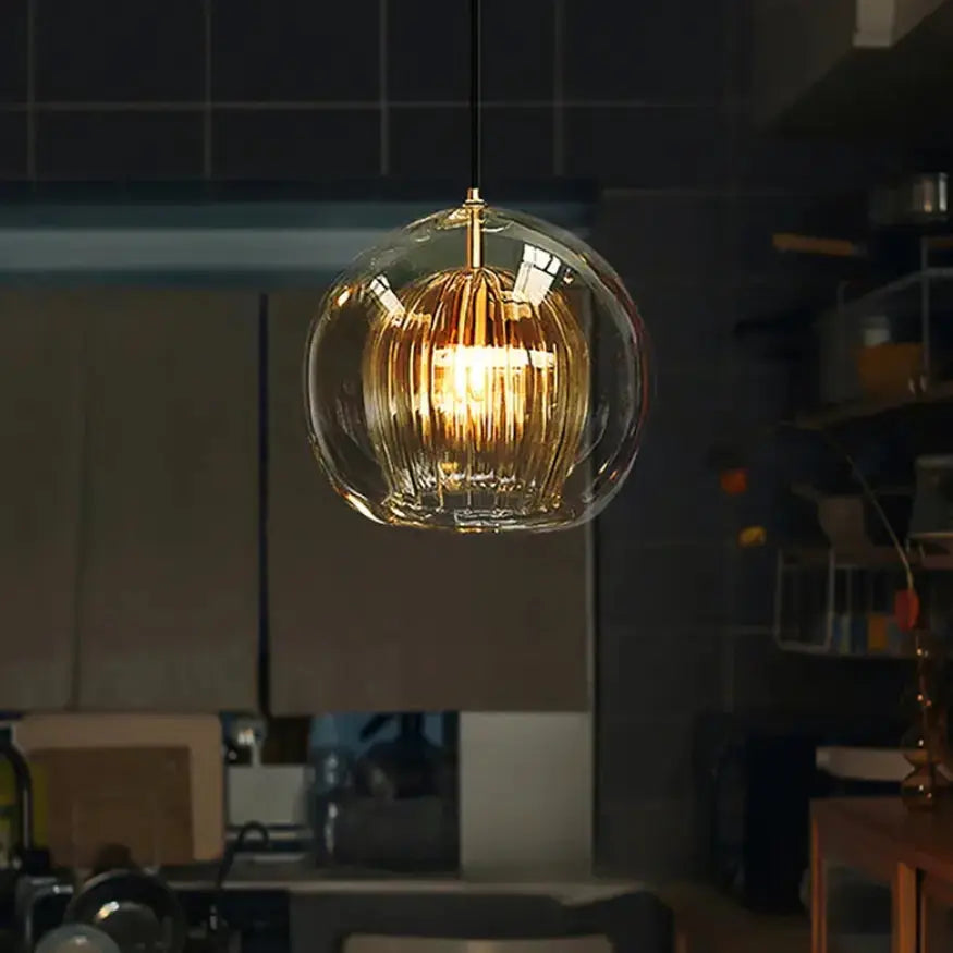 Vikane — Suspension en verre structuré